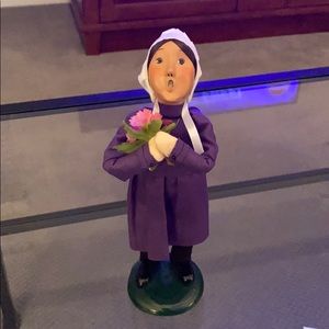 Byers Choice Caroler Amish girl